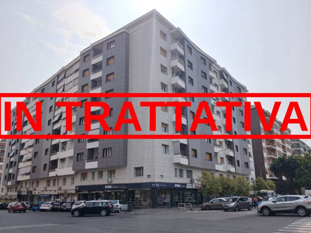 appartamento in vendita a Roma in zona Tuscolano