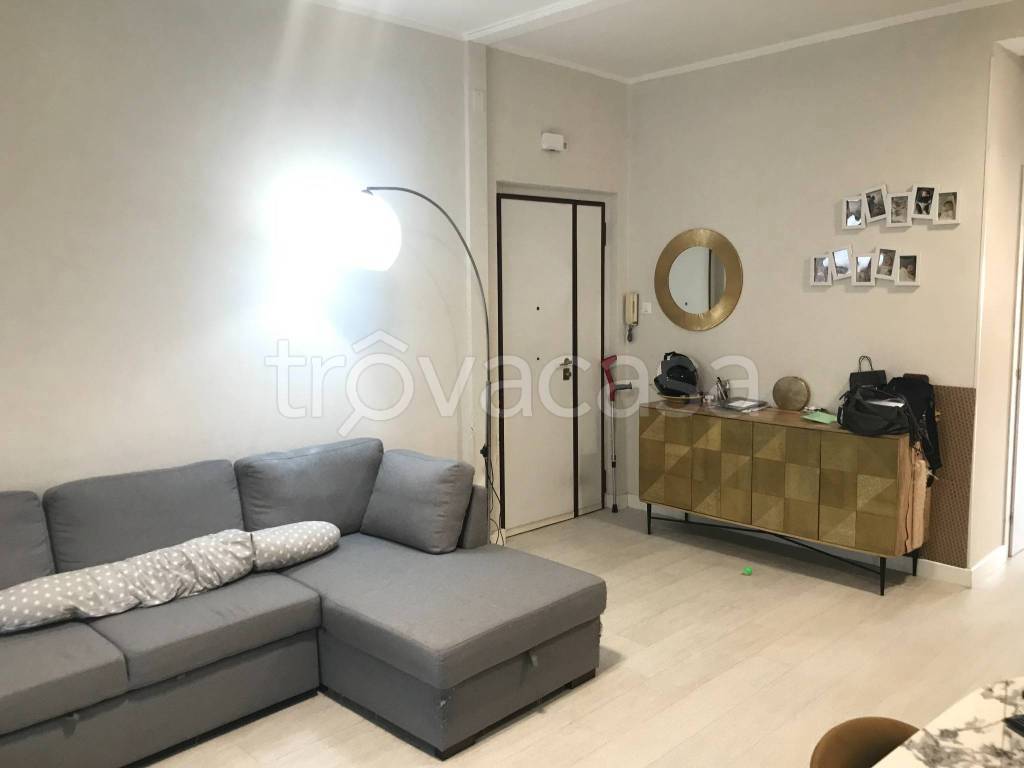 appartamento in vendita a Roma in zona Torre Maura