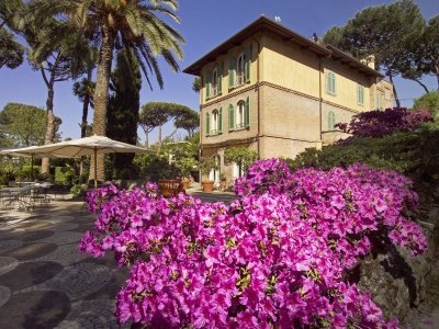 casa indipendente in vendita a Roma in zona Aeroporto di Ciampino