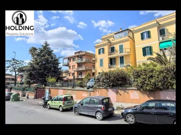 appartamento in vendita a Roma in zona Aurelio