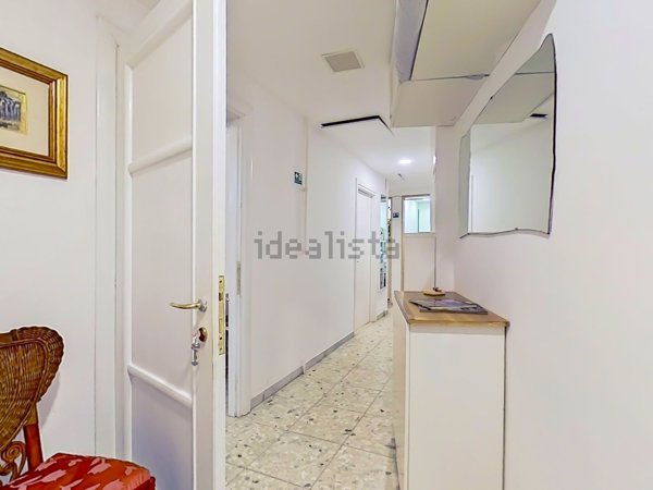 appartamento in vendita a Roma in zona Tuscolano