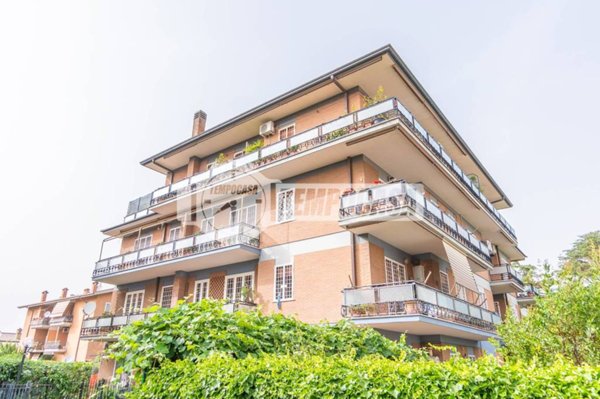 appartamento in vendita a Roma in zona Casal Morena