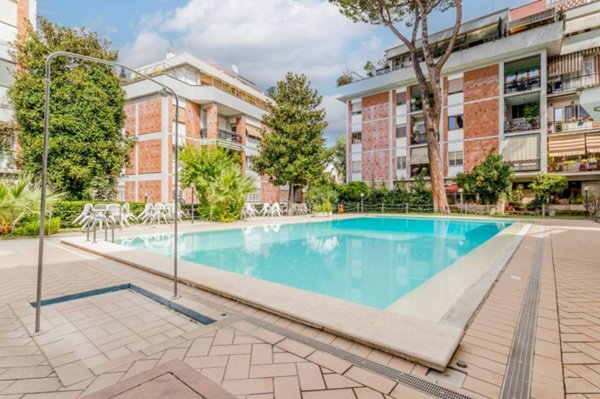 appartamento in vendita a Roma in zona Gianicolense