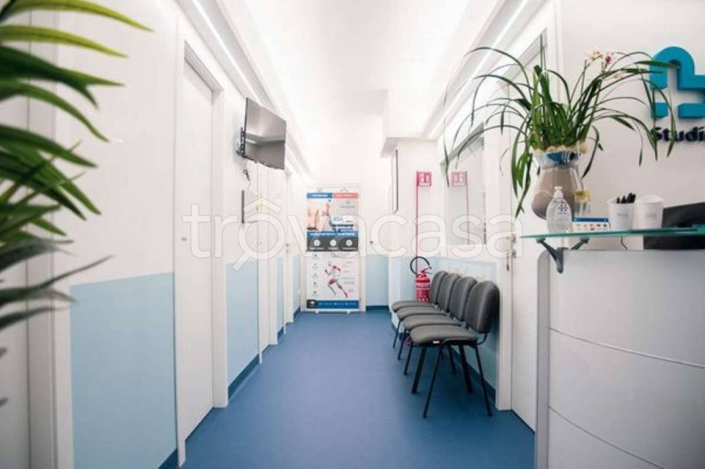 negozio in vendita a Roma in zona Aurelio