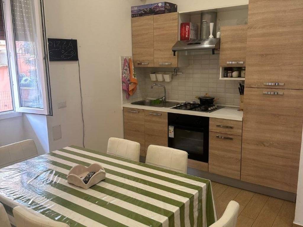 appartamento in vendita a Roma in zona Alessandrino