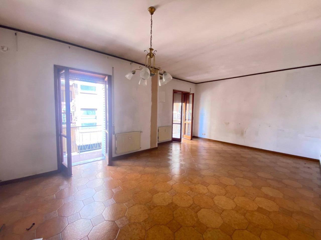 appartamento in vendita a Roma in zona Torre Maura