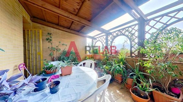 appartamento in vendita a Roma in zona EUR