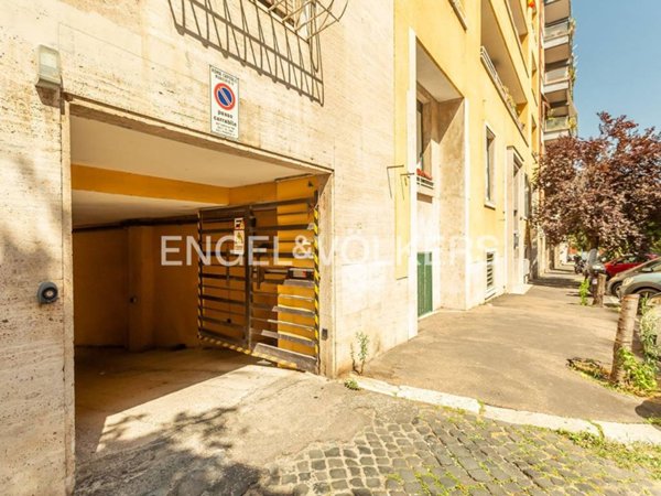 negozio in vendita a Roma in zona Nomentano