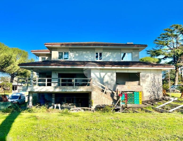 casa indipendente in vendita a Roma in zona Ponte di Nona