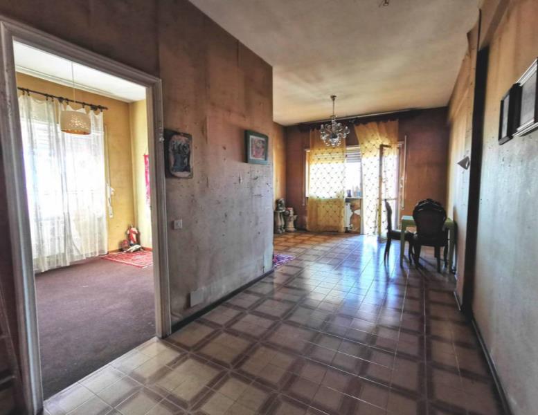 appartamento in vendita a Roma in zona Axa