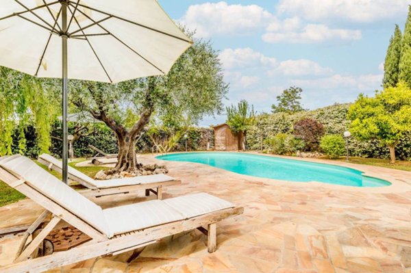 casa indipendente in vendita a Roma
