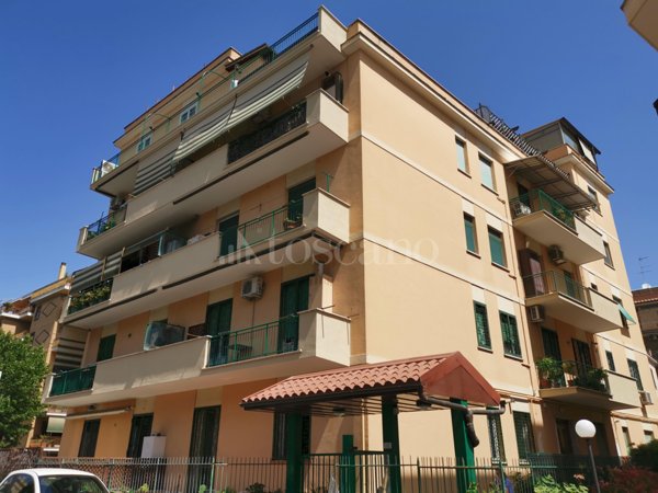 appartamento in vendita a Roma in zona Torrevecchia
