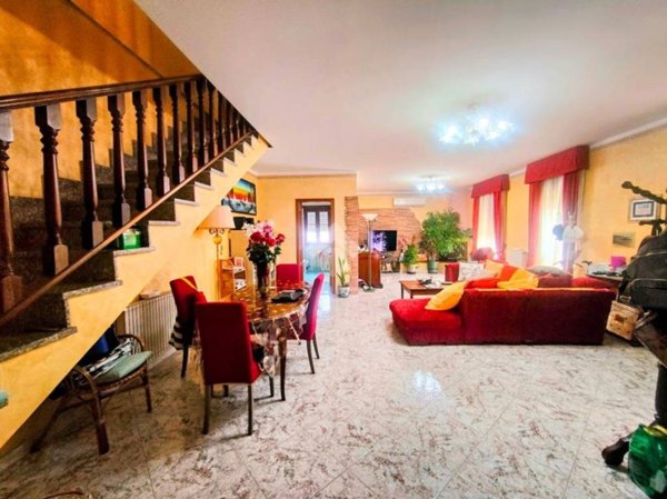 appartamento in vendita a Roma in zona Acilia