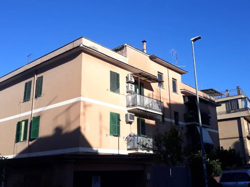 appartamento in vendita a Roma in zona Tor Vergata/Torrenova