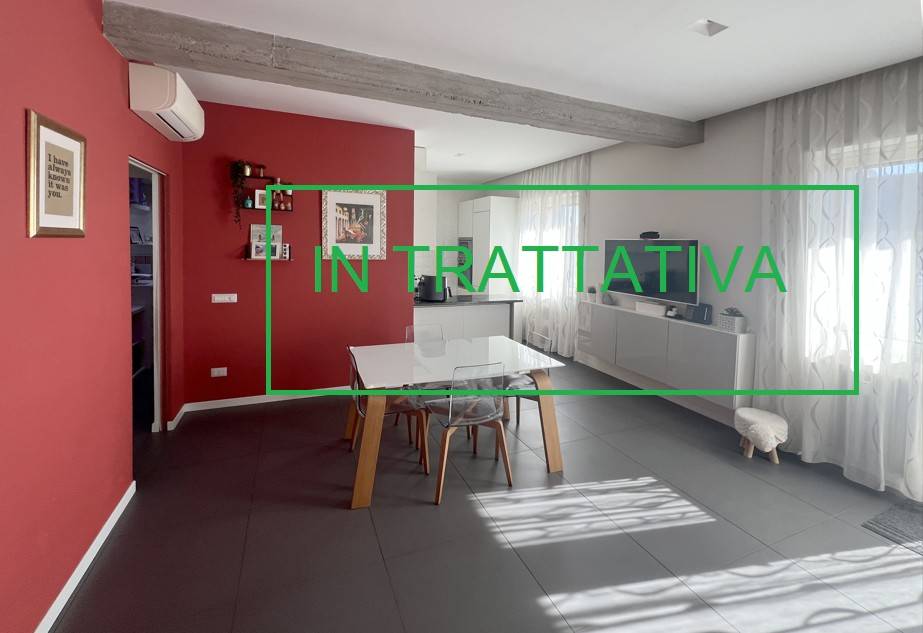 appartamento in vendita a Roma in zona Prenestino-Labicano