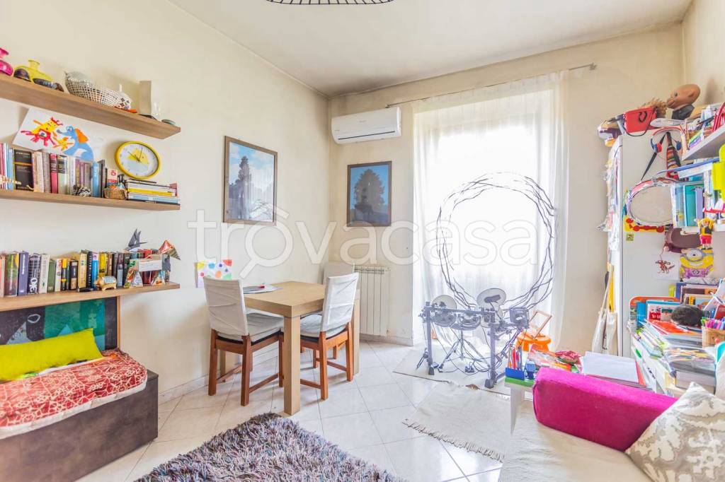 appartamento in vendita a Roma in zona Prenestino-Centocelle