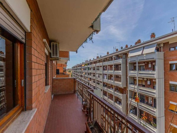 appartamento in vendita a Roma in zona Prenestino-Centocelle