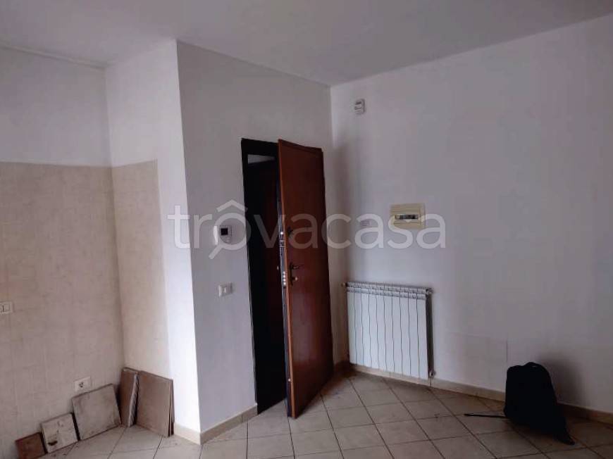 appartamento in vendita a Roma in zona Lunghezza