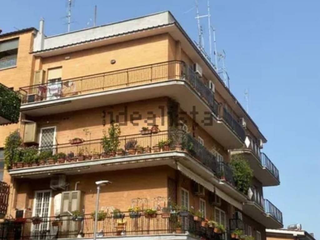 appartamento in vendita a Roma in zona Fidene