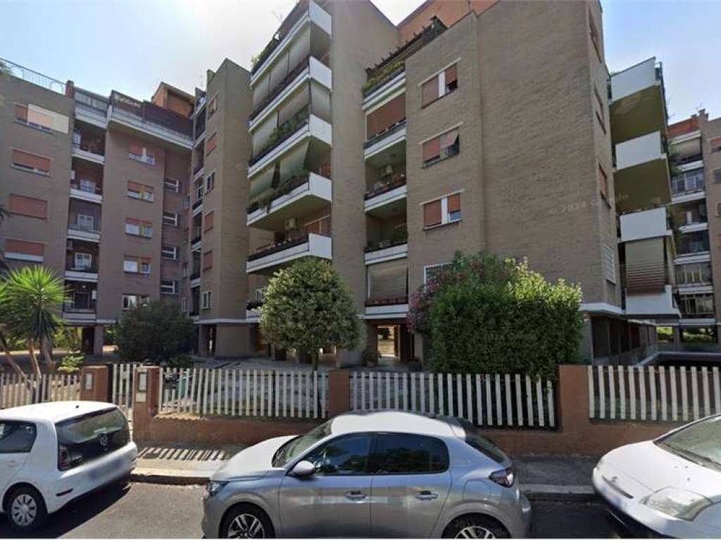 appartamento in vendita a Roma in zona Primavalle