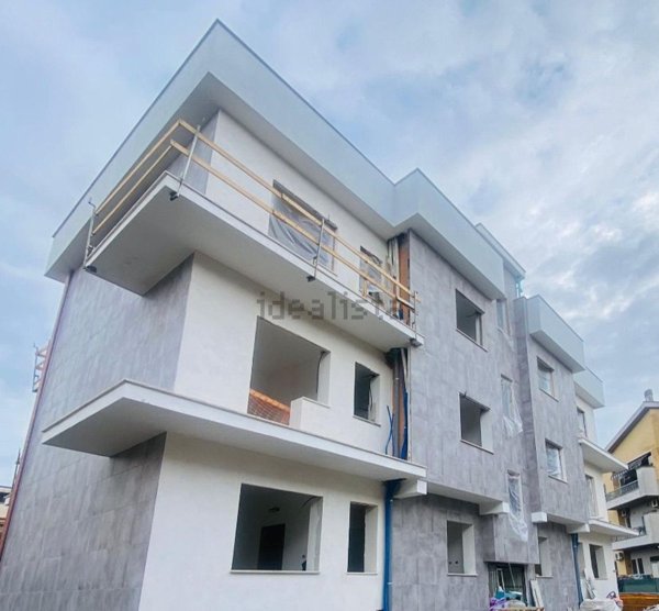 appartamento in vendita a Roma in zona Trastevere