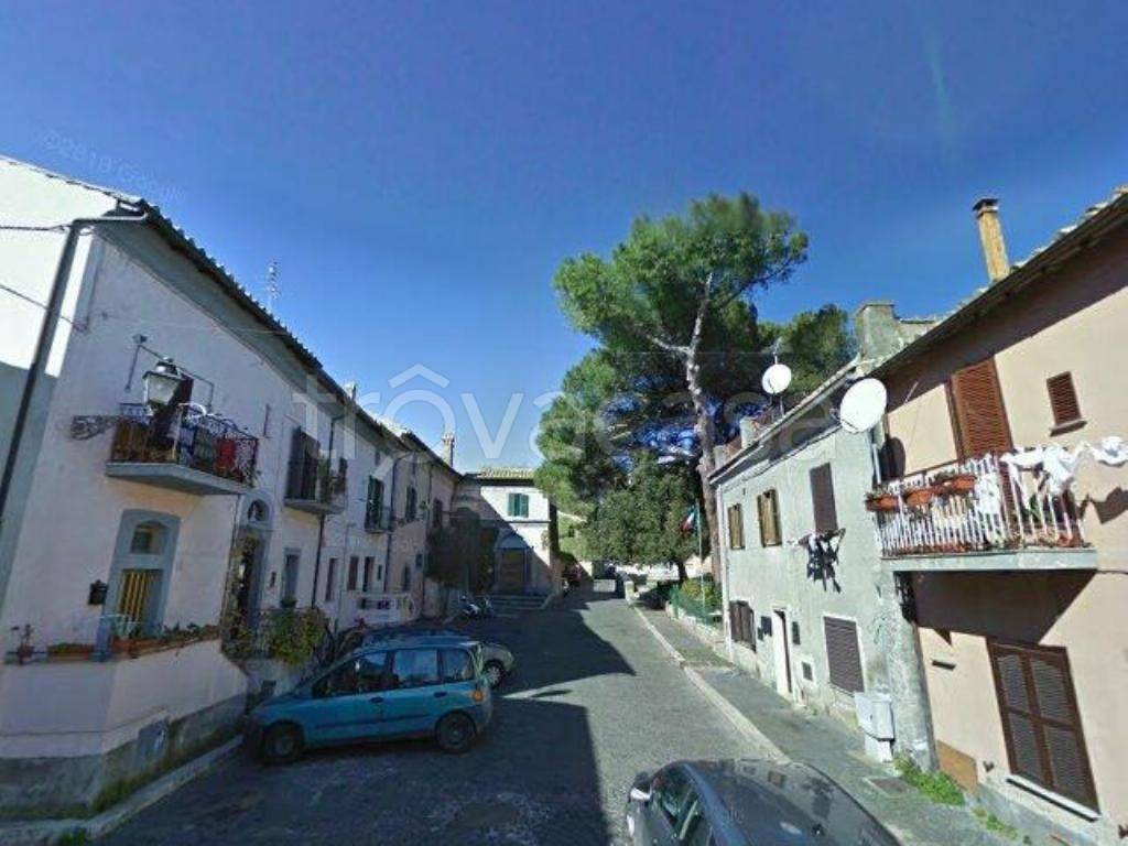 appartamento in vendita a Roma in zona Cesano