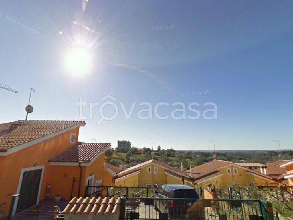 casa indipendente in vendita a Roma in zona Cesano