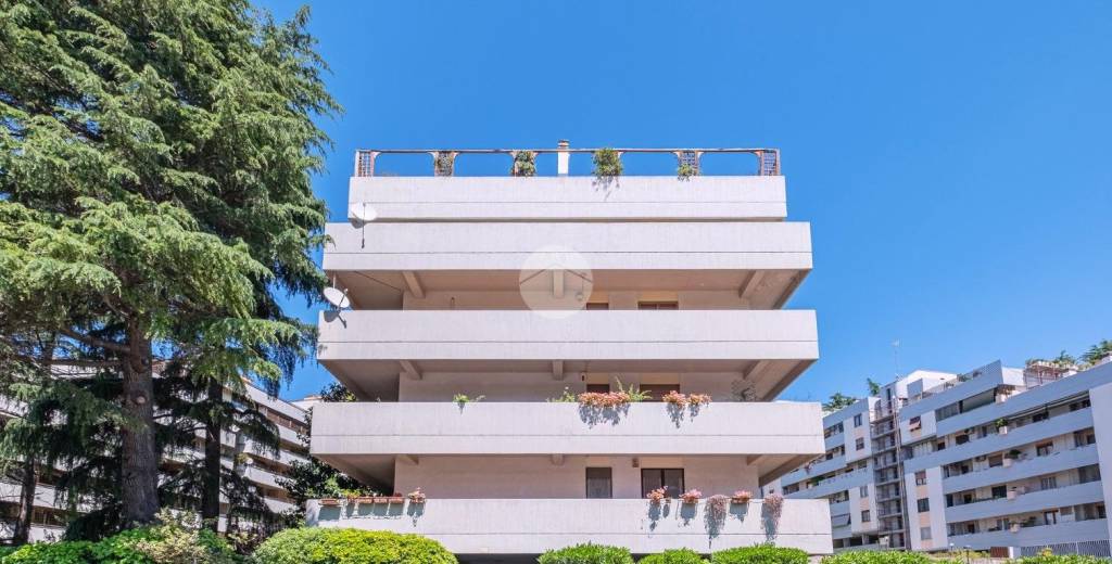 appartamento in vendita a Roma in zona Ostiense