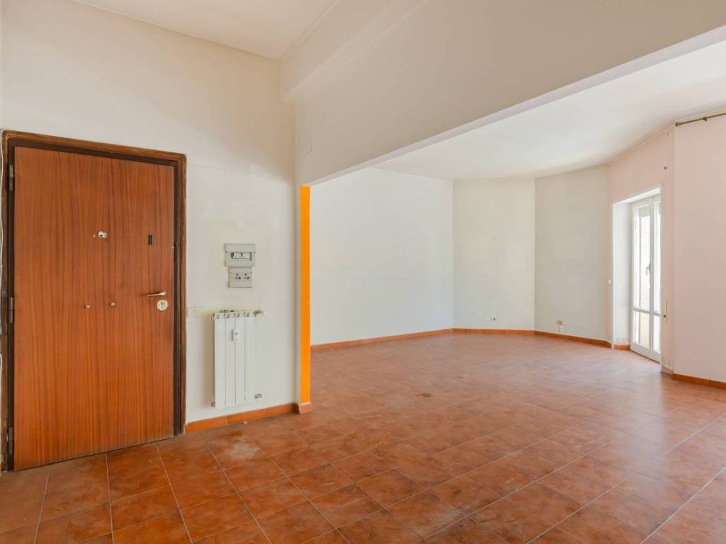 appartamento in vendita a Roma in zona Portuense