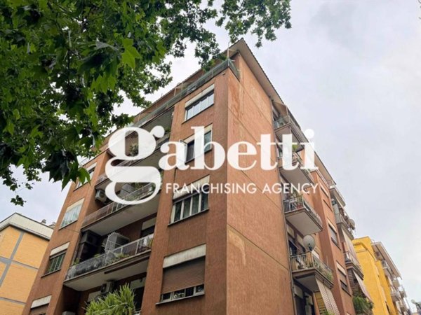 appartamento in vendita a Roma in zona Collatino