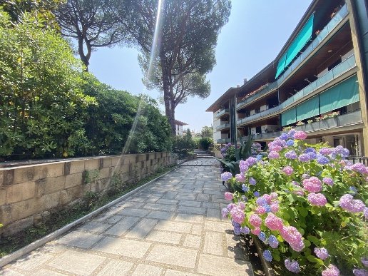 appartamento in vendita a Roma in zona Appio Claudio