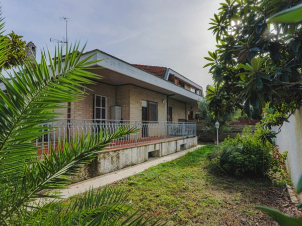 appartamento in vendita a Roma in zona Aurelio