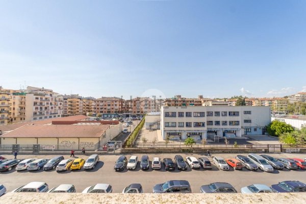 appartamento in vendita a Roma in zona Monte Sacro/Talenti