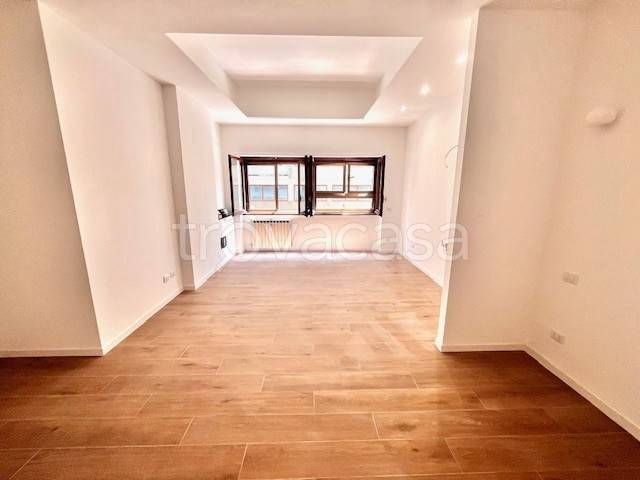 appartamento in vendita a Roma in zona Ostiense