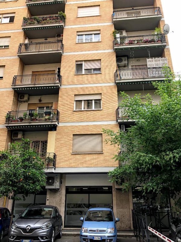 appartamento in vendita a Roma in zona Portuense