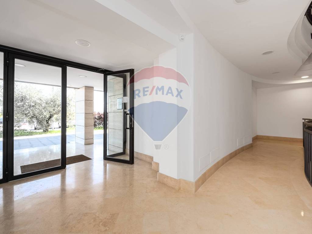 appartamento in vendita a Roma in zona Sette Bagni