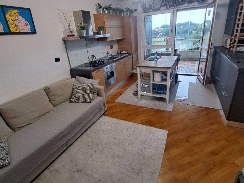 appartamento in vendita a Roma in zona EUR