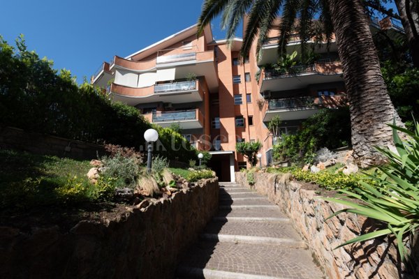 casa indipendente in vendita a Roma in zona Gianicolense