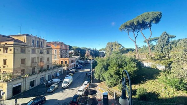 appartamento in vendita a Roma in zona Celio