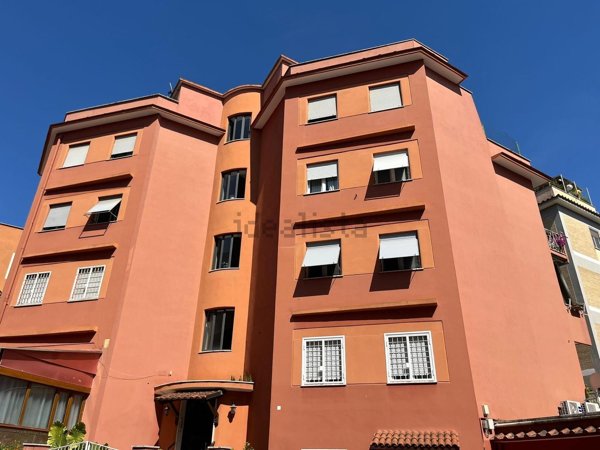 appartamento in vendita a Roma in zona Primavalle