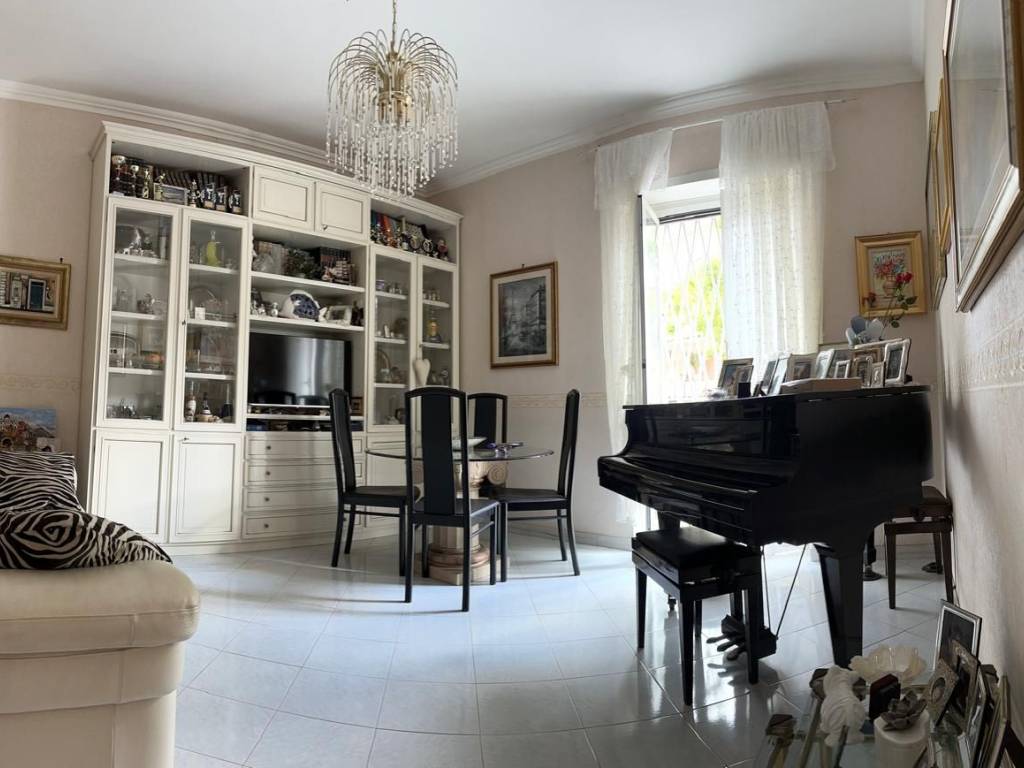 casa indipendente in vendita a Roma in zona Primavalle