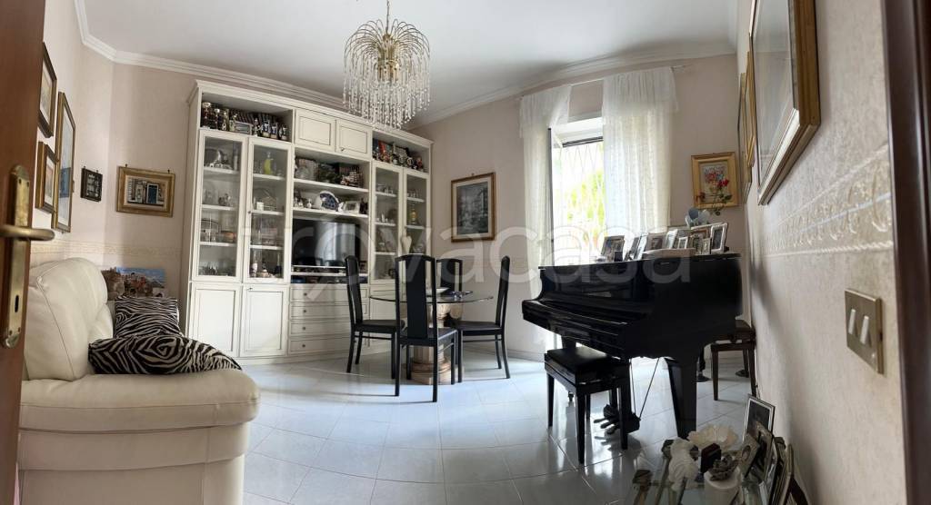 casa indipendente in vendita a Roma in zona Primavalle