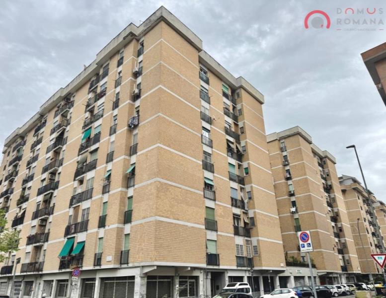 appartamento in vendita a Roma in zona Portuense