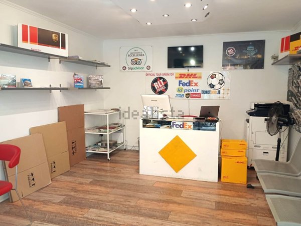 locale commerciale in vendita a Roma in zona Ottavia