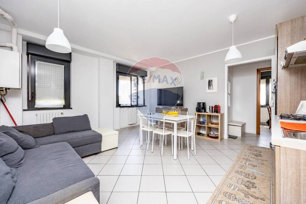 appartamento in vendita a Roma in zona EUR