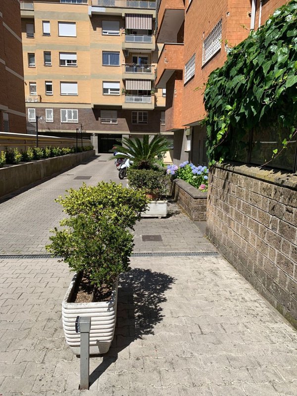 appartamento in vendita a Roma in zona Della Vittoria