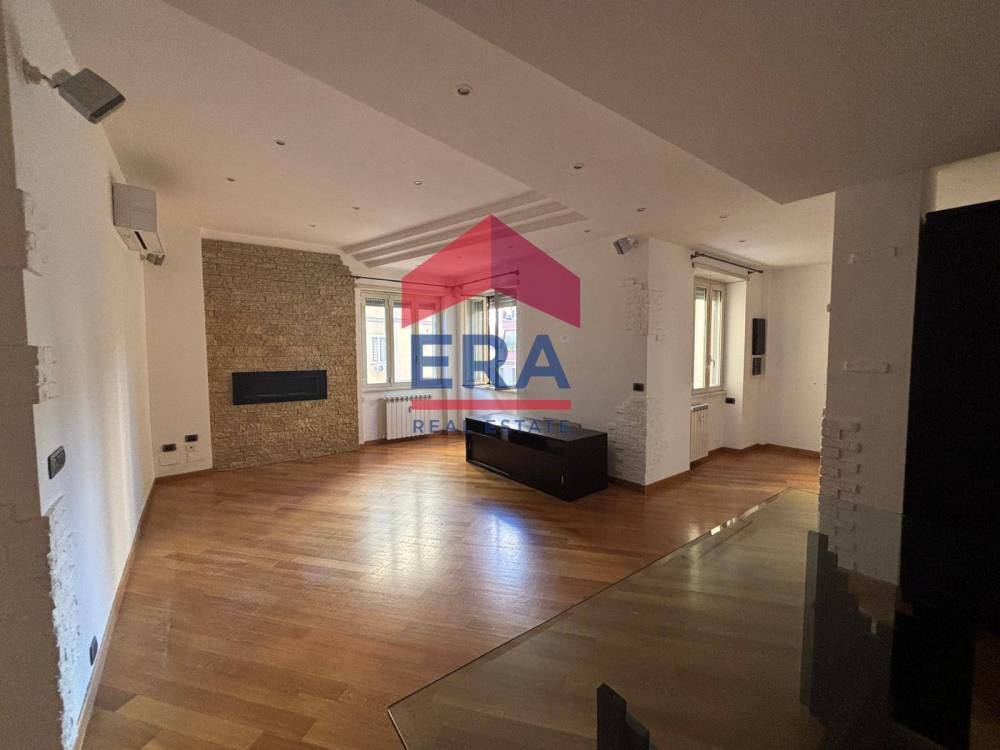 appartamento in vendita a Roma in zona Tuscolano