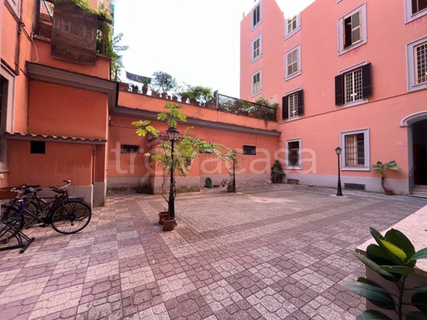 appartamento in vendita a Roma in zona Tuscolano