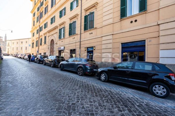 trivano in vendita a Roma in zona Celio