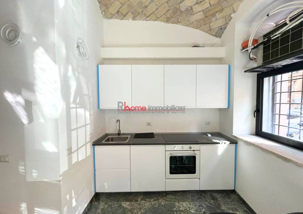 appartamento in vendita a Roma in zona Esquilino